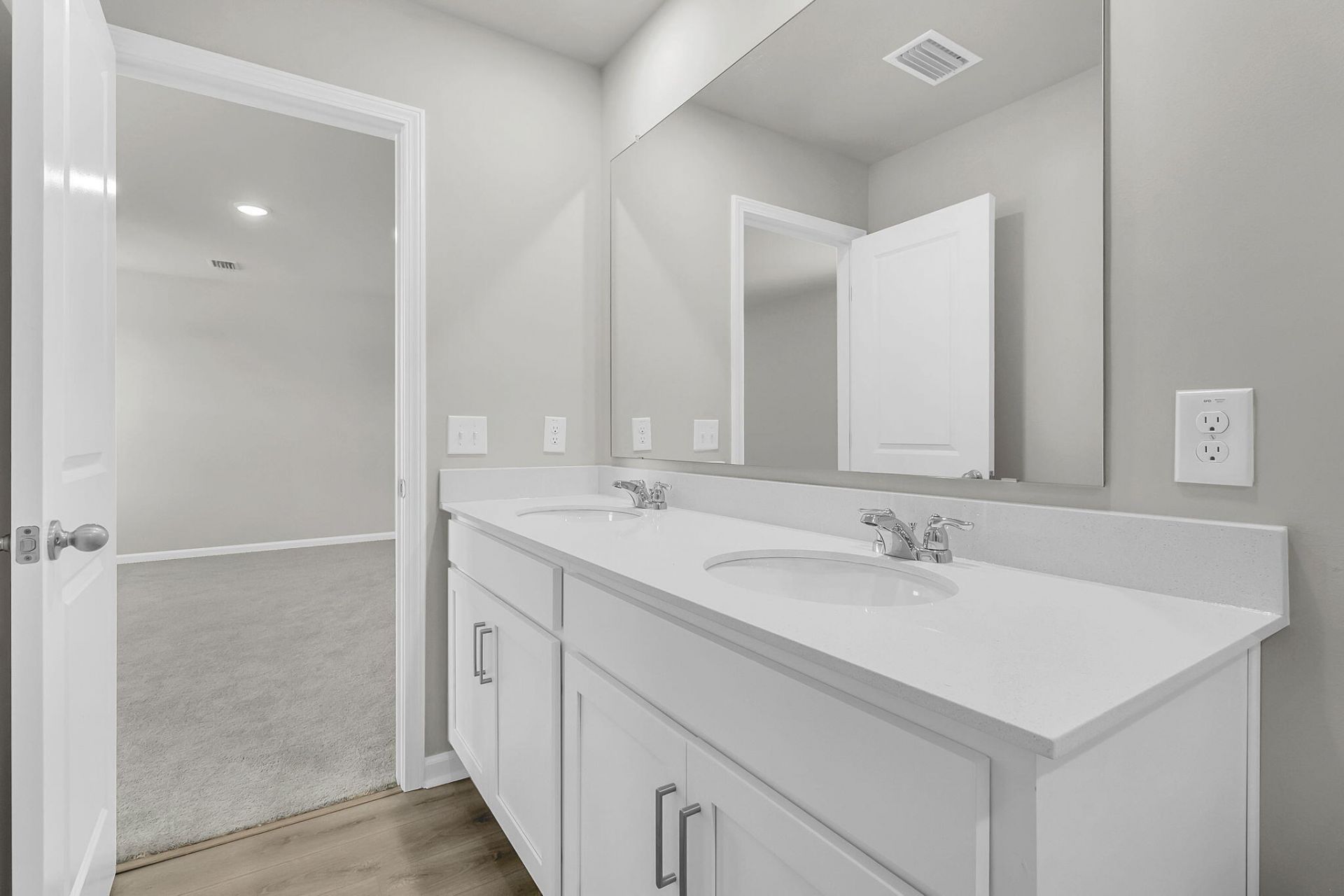 4037 Lemon Grass Lane Photo 20