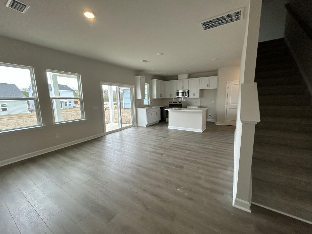 4037 Lemon Grass Lane Photo 32