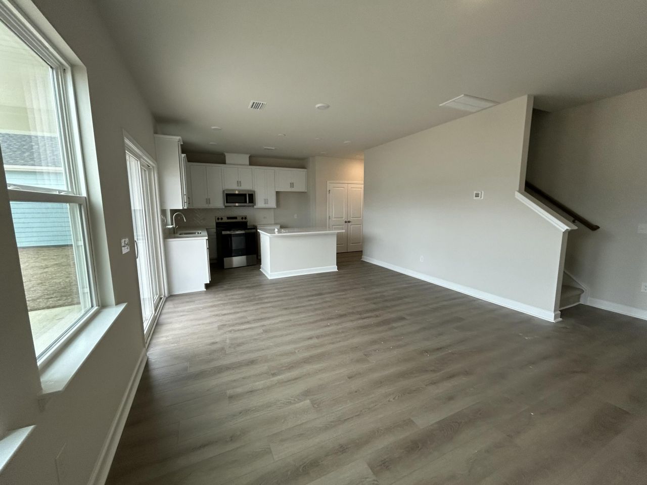 4037 Lemon Grass Lane Photo 33