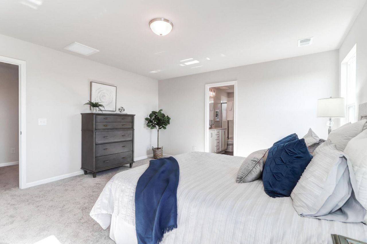 4037 Lemon Grass Lane Photo 34