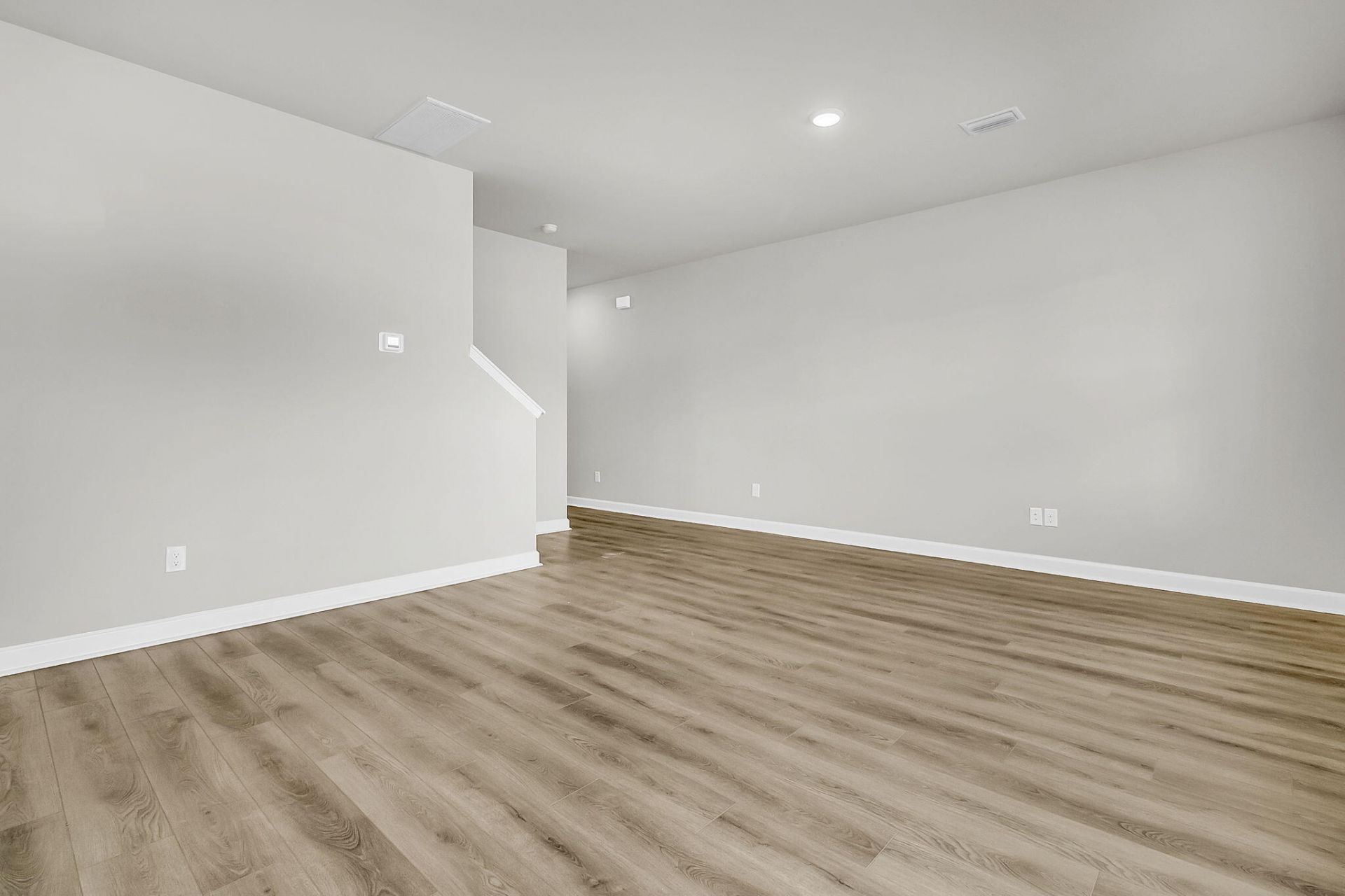 4037 Lemon Grass Lane Photo 7