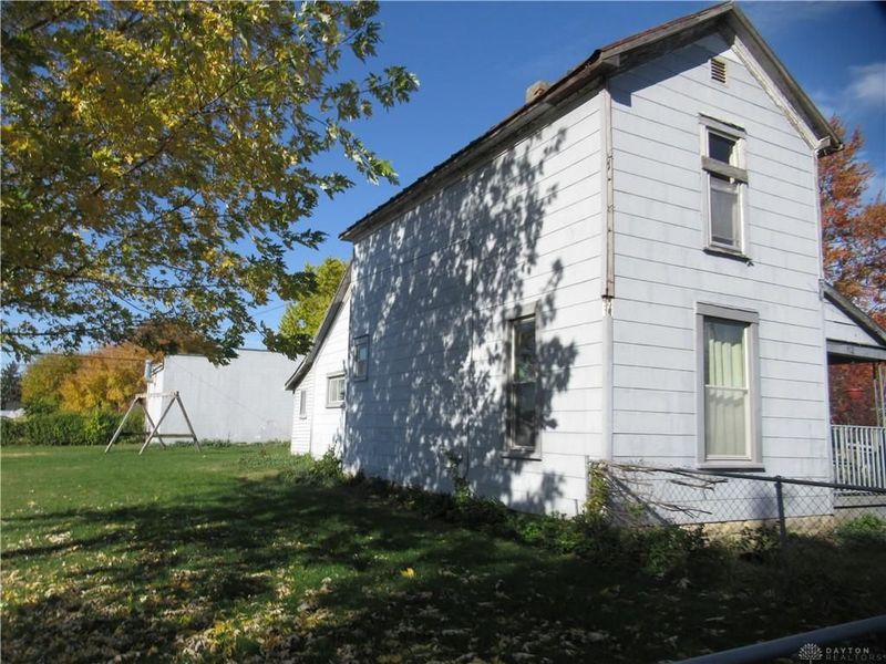 912 Gray Avenue, Greenville, OH 45331 Photo 2