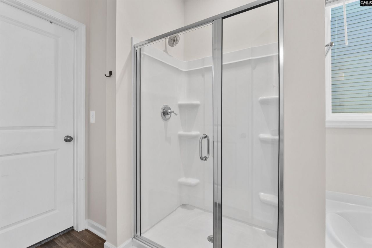 945 Woodcreek Farms Road Photo 16