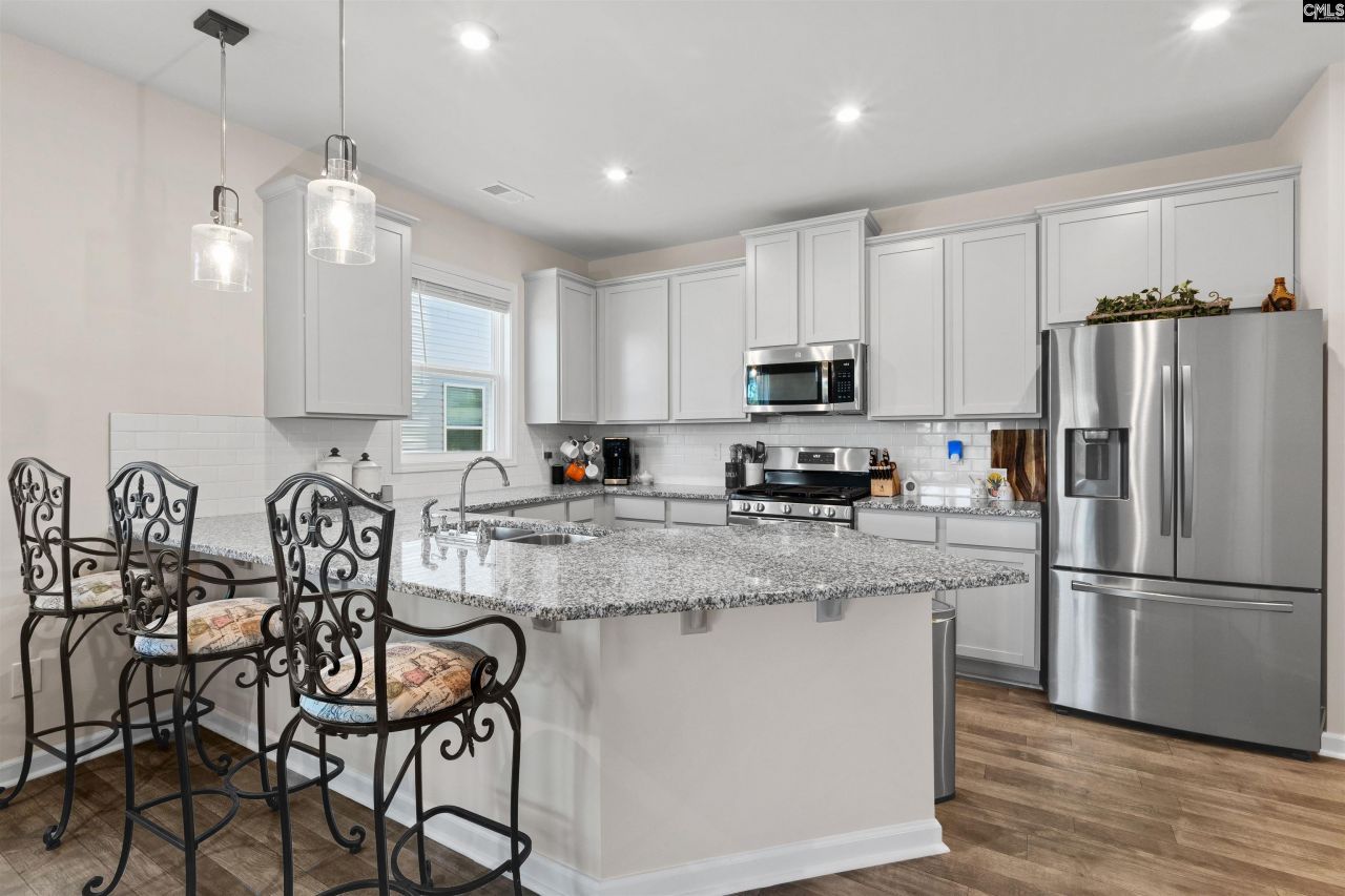 945 Woodcreek Farms Road Photo 5