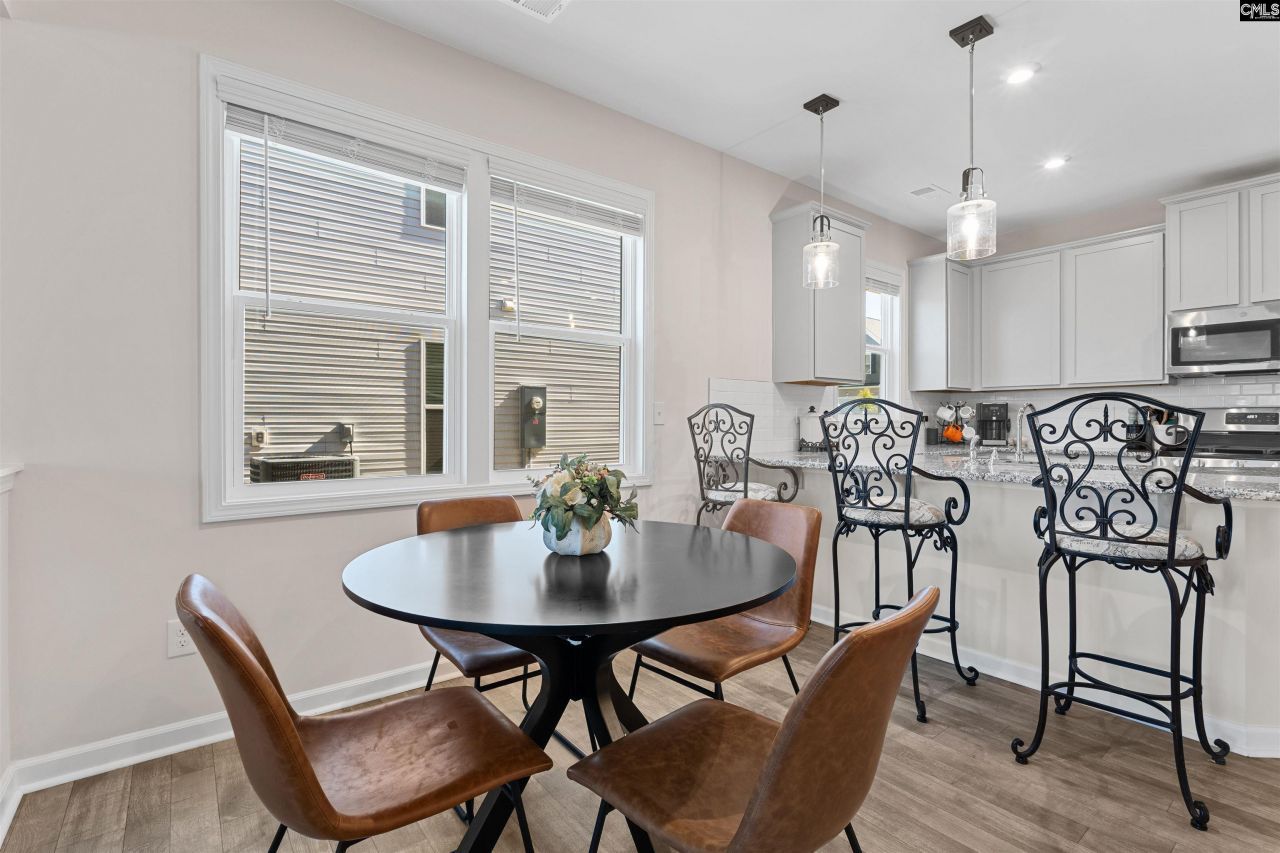 945 Woodcreek Farms Road Photo 9