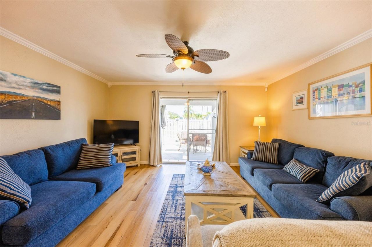 6777 Winkler Road, Unit 150, Fort Myers, FL 33919 Photo