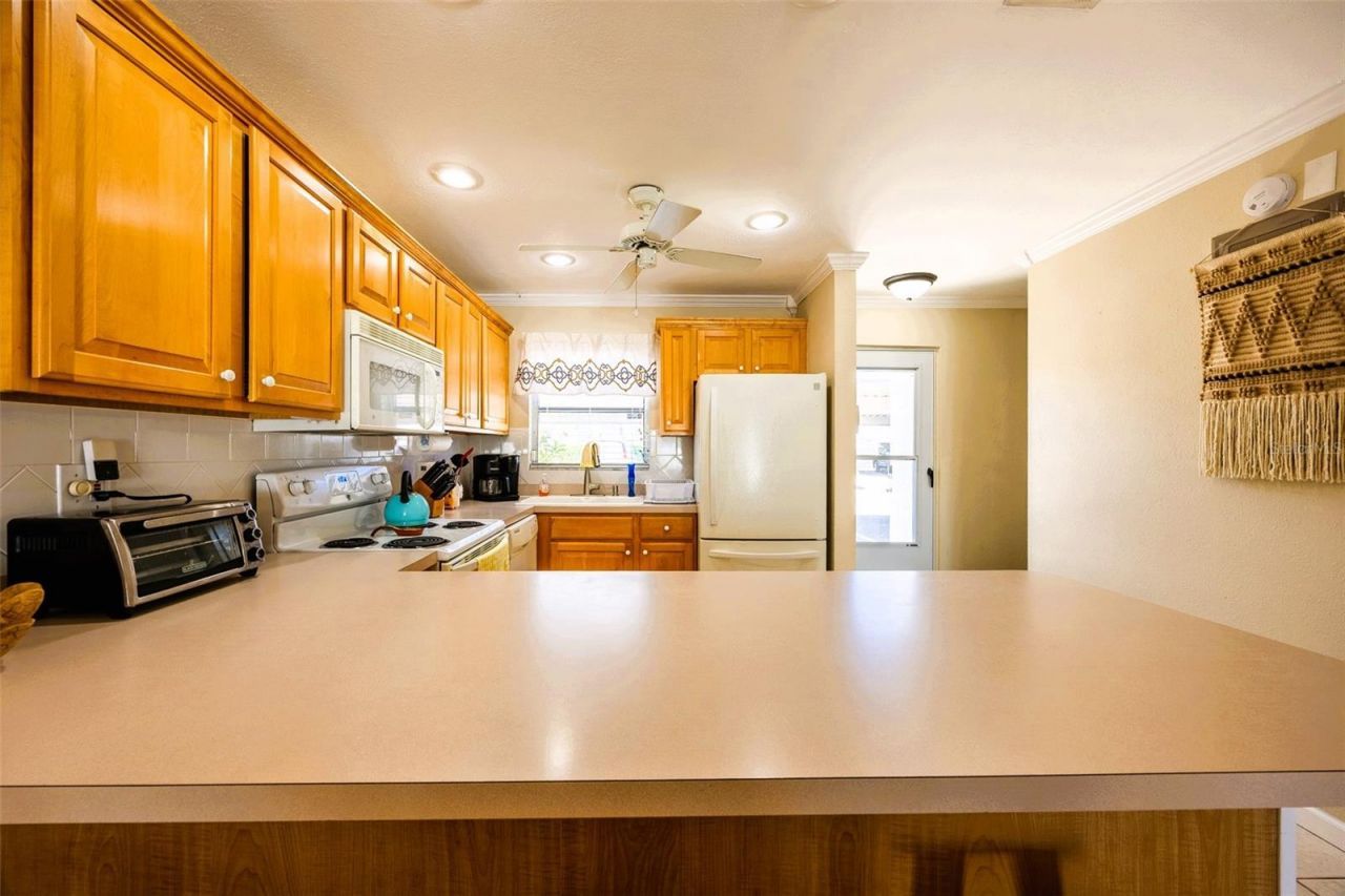 6777 Winkler Road, Unit 150, Fort Myers, FL 33919 Photo