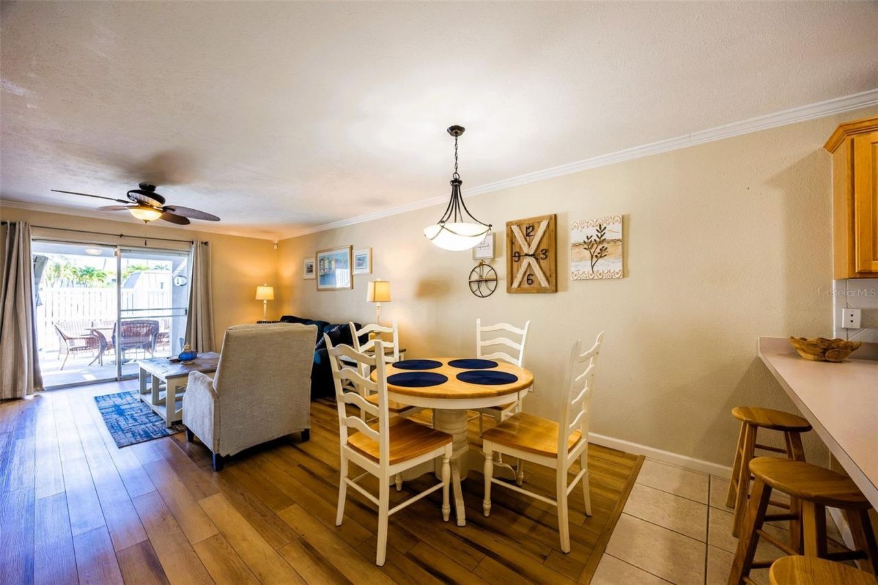 6777 Winkler Road, Unit 150, Fort Myers, FL 33919 Photo