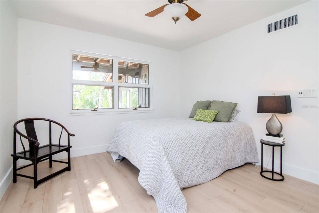 1296 Weybridge Lane, Dunedin, FL 34698 Photo