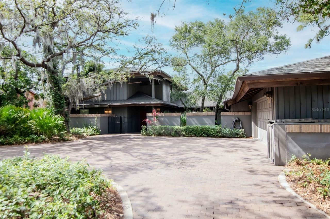 1296 Weybridge Lane, Dunedin, FL 34698 Photo
