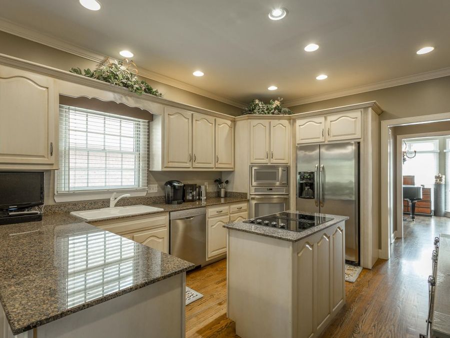 Property Image 16