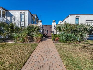 5911 E University Boulevard, Unit 104, Dallas, TX 75206