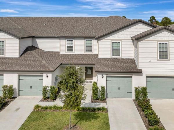 1691 WYNFORD CIRCLE, TAVARES, FL 32778