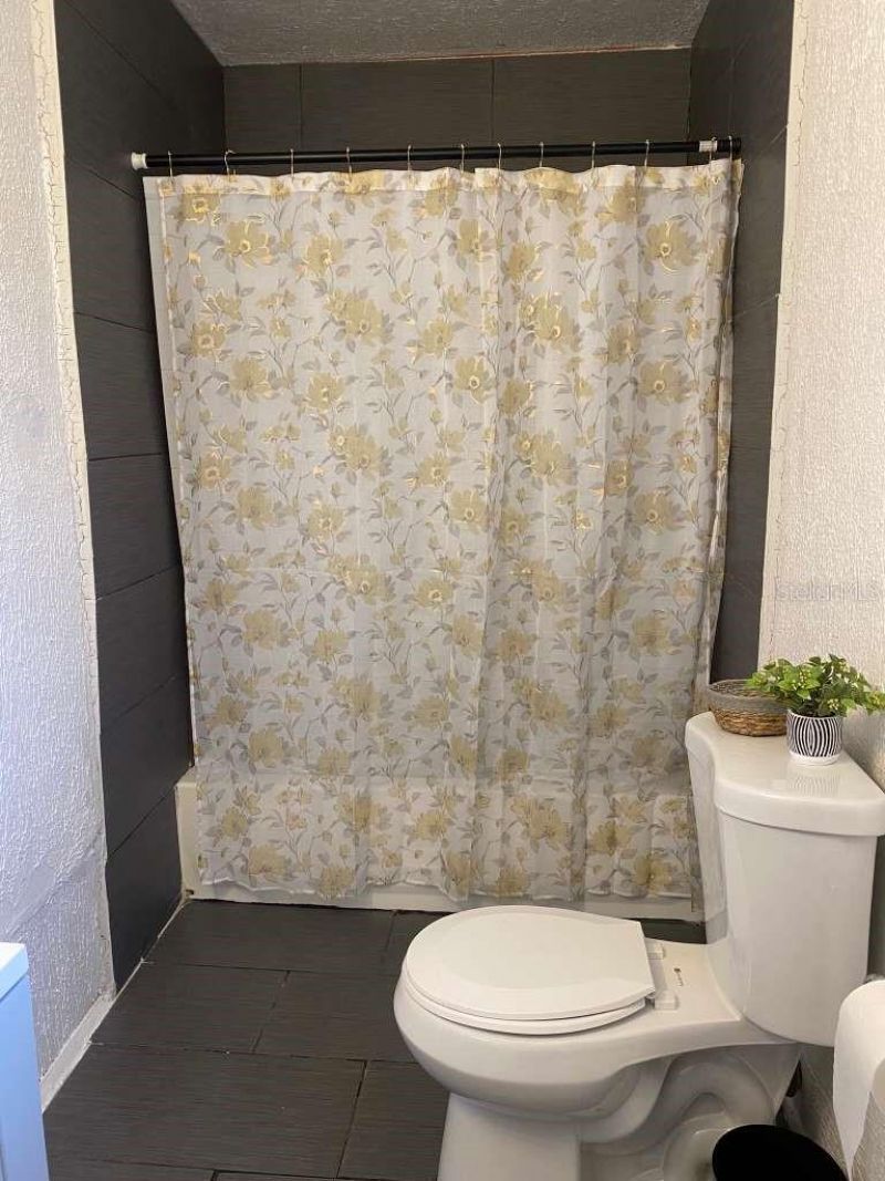 1001 N 16th Court, Fort Pierce, FL 34950 Photo