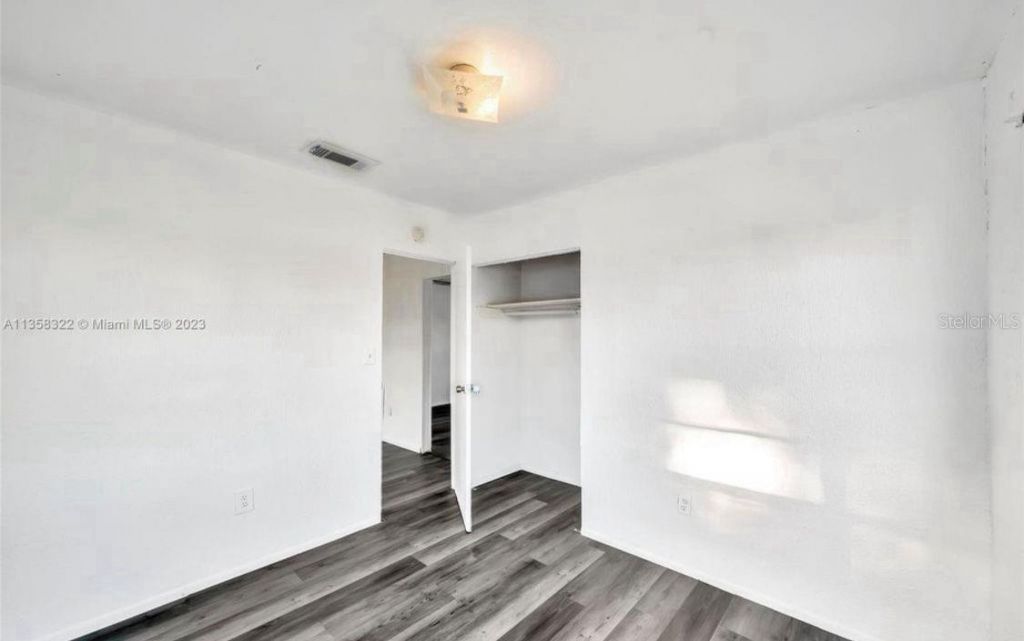 1001 N 16th Court, Fort Pierce, FL 34950 Photo