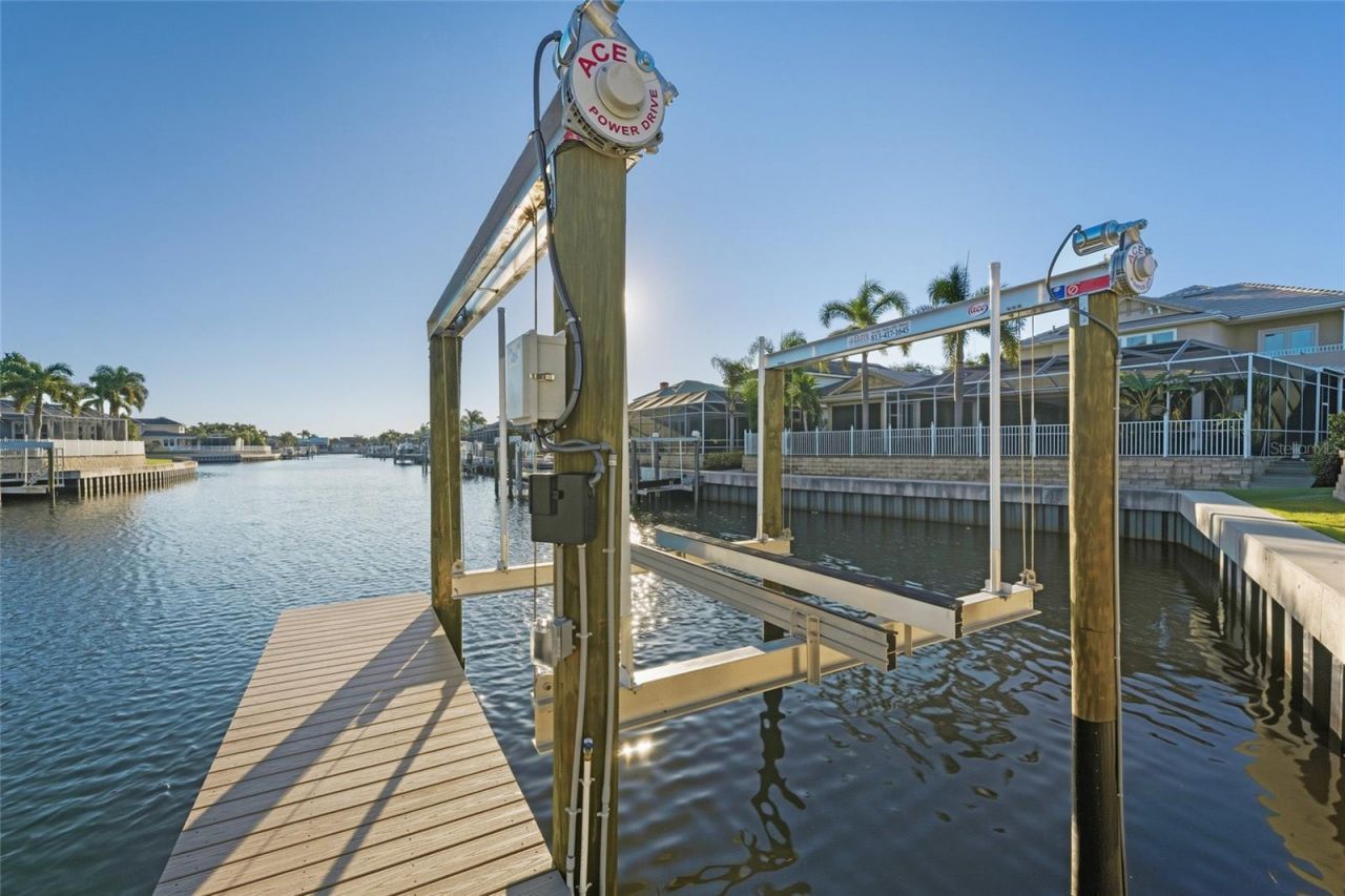5603 Tybee Island Drive, Apollo Beach, FL 33572 Photo