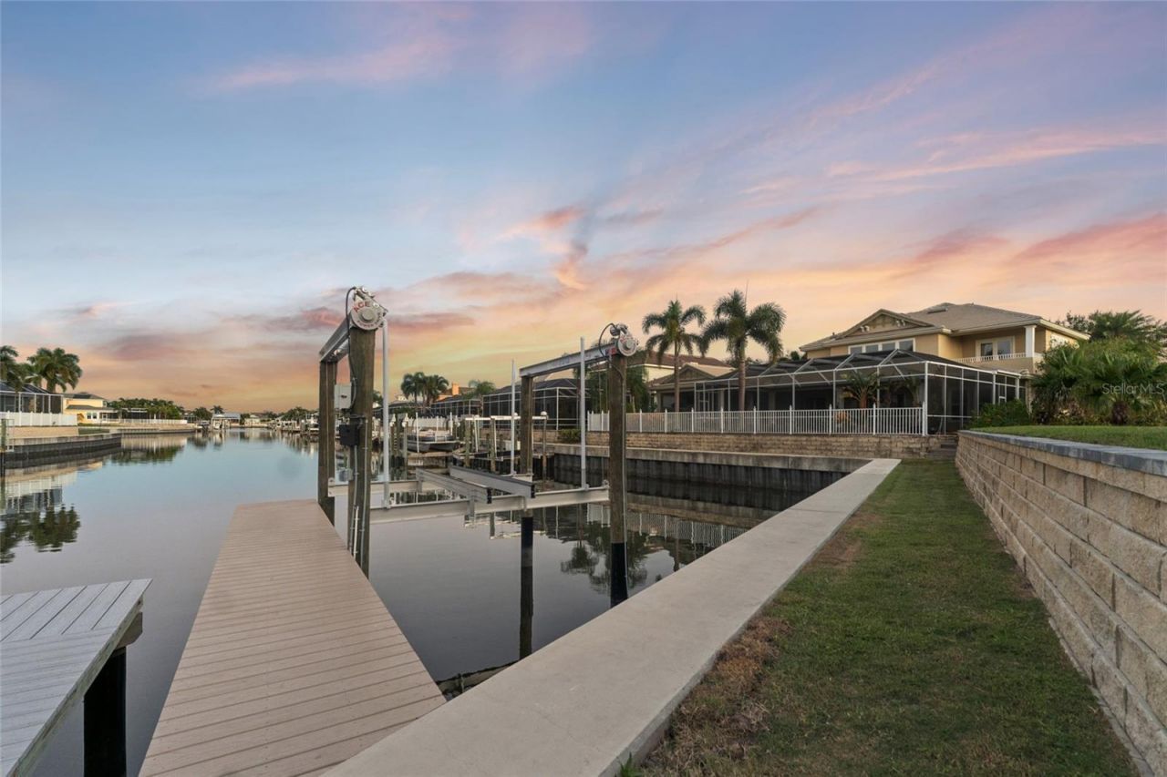 5603 Tybee Island Drive, Apollo Beach, FL 33572 Photo