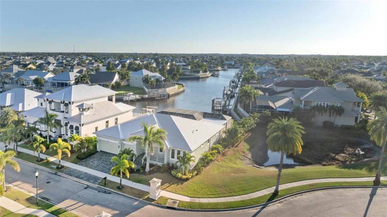 5603 Tybee Island Drive, Apollo Beach, FL 33572 Photo