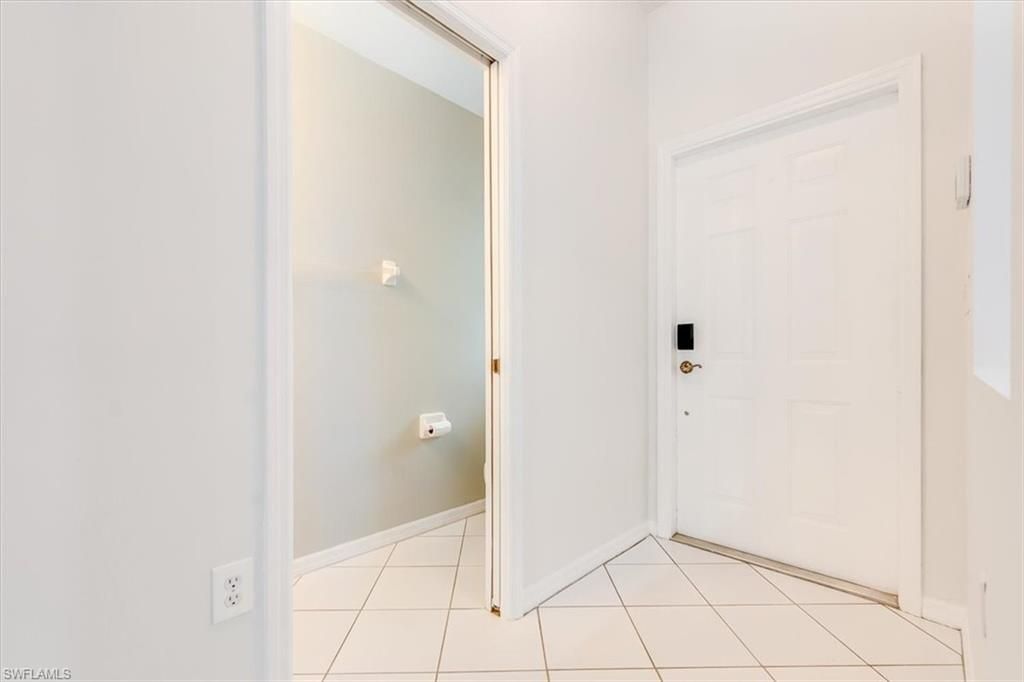 3635 Pine Oak Cir, Unit 102, Fort Myers, FL 33916 Photo