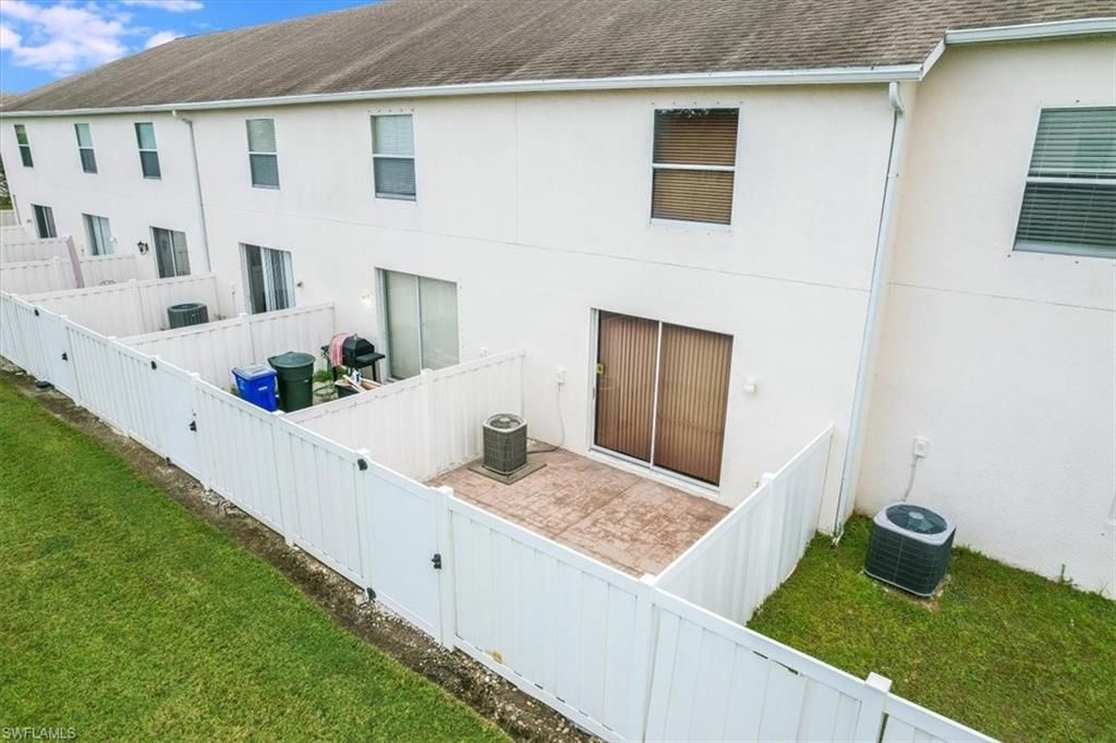 3635 Pine Oak Cir, Unit 102, Fort Myers, FL 33916 Photo