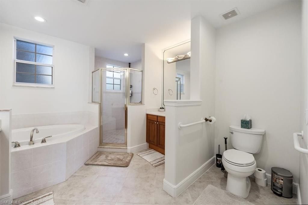 730 Regency Reserve Cir, Unit 2802, Naples, FL 34119 Photo