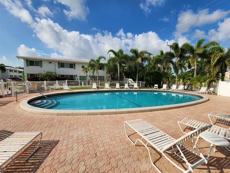 1821 NE 62nd St, Unit 431, Fort Lauderdale, FL 33308 Photo
