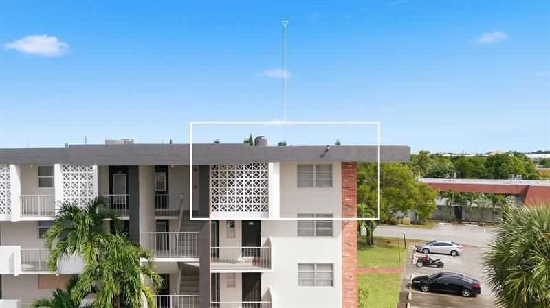 2991 NW 46 Avenue, Unit 410, Lauderdale Lakes, FL 33313 Photo