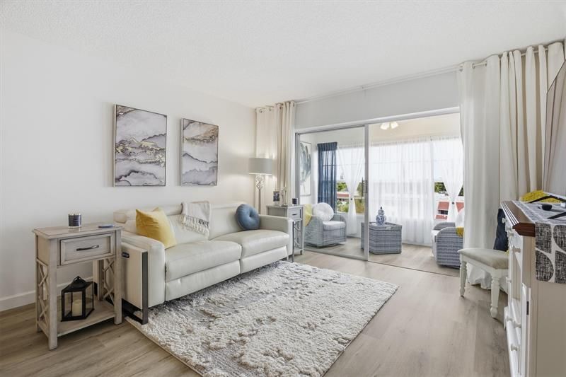 2991 NW 46 Avenue, Unit 410, Lauderdale Lakes, FL 33313 Photo