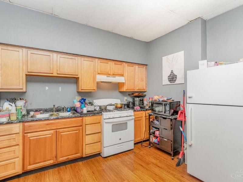 4033 W Liberty Street, Cincinnati, OH 45205 Photo 13