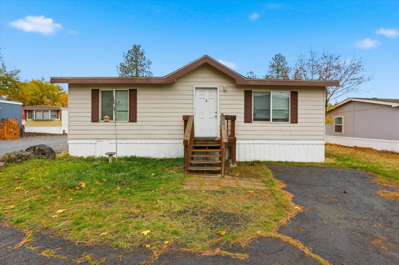 840 W 1st St, Cheney, WA 99004 Main Photo