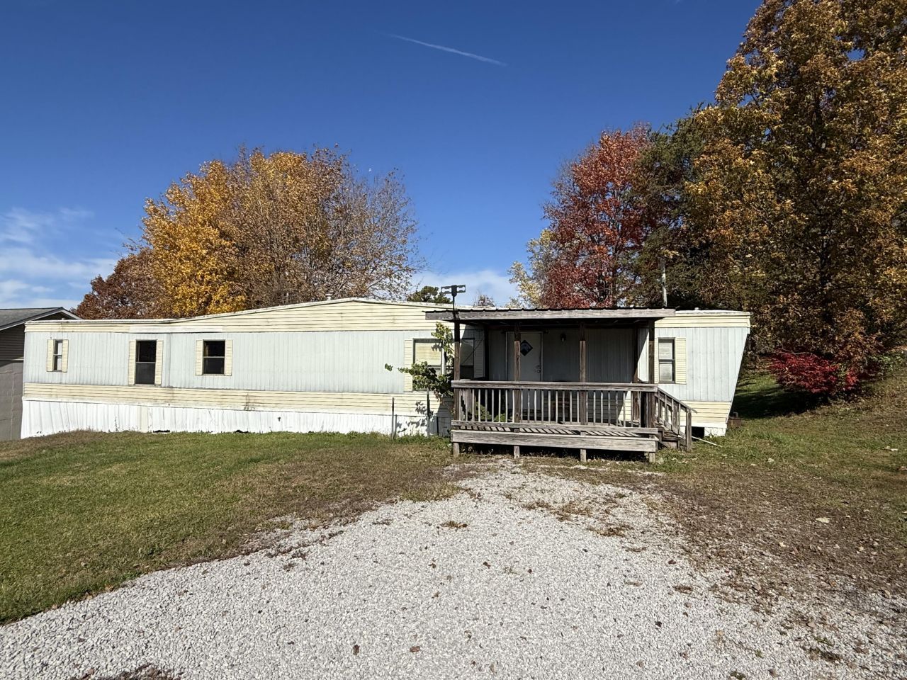 998/966 Somerset Road, London, KY 40741 Main Photo