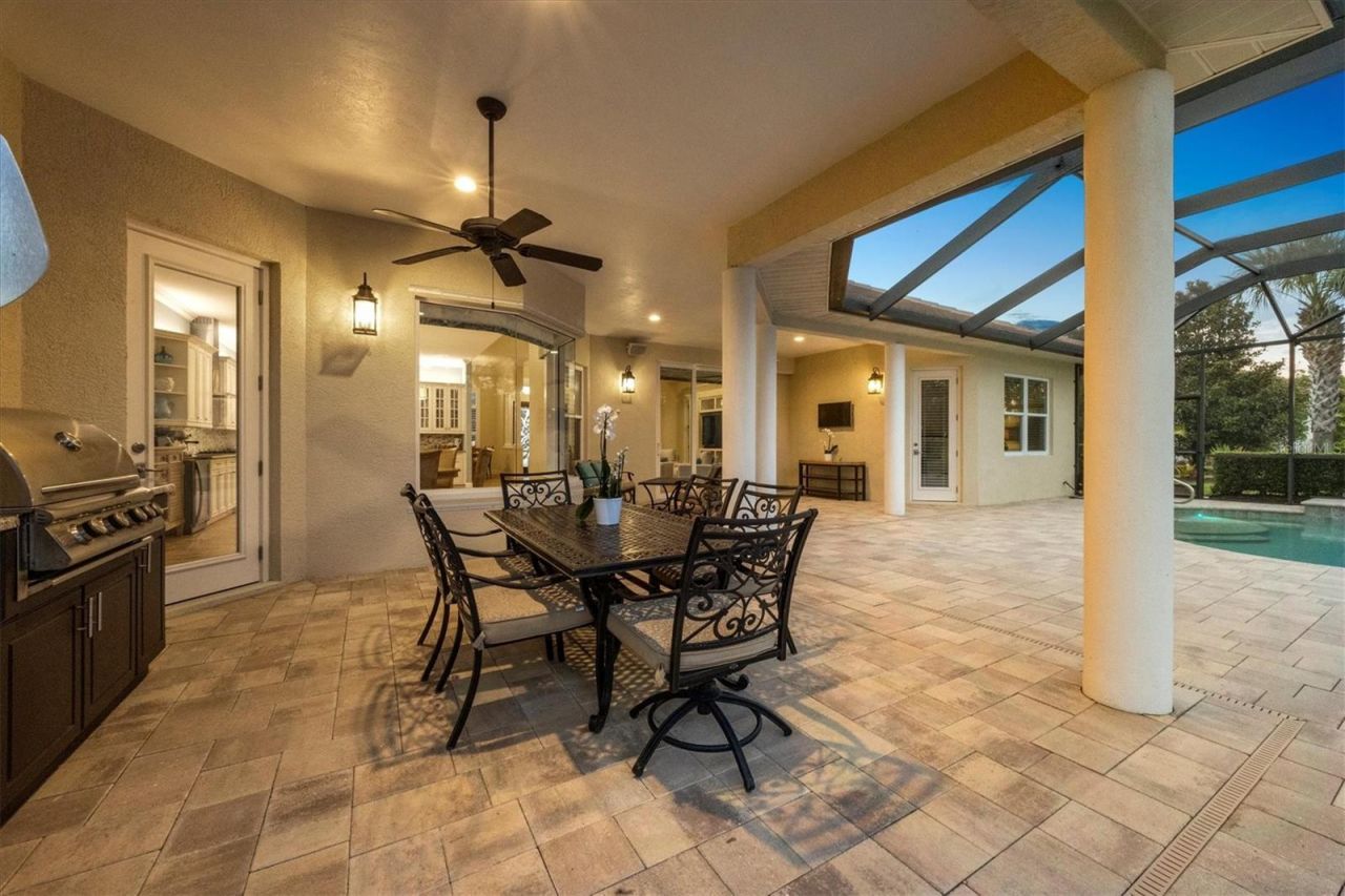 19452 Beacon Park Place, Bradenton, FL 34202 Photo