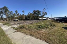 208 Mitchell Street photo 4