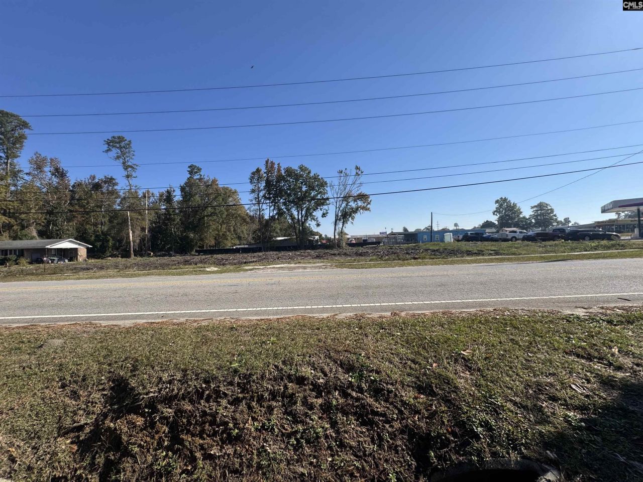 208 Mitchell Street Photo 8