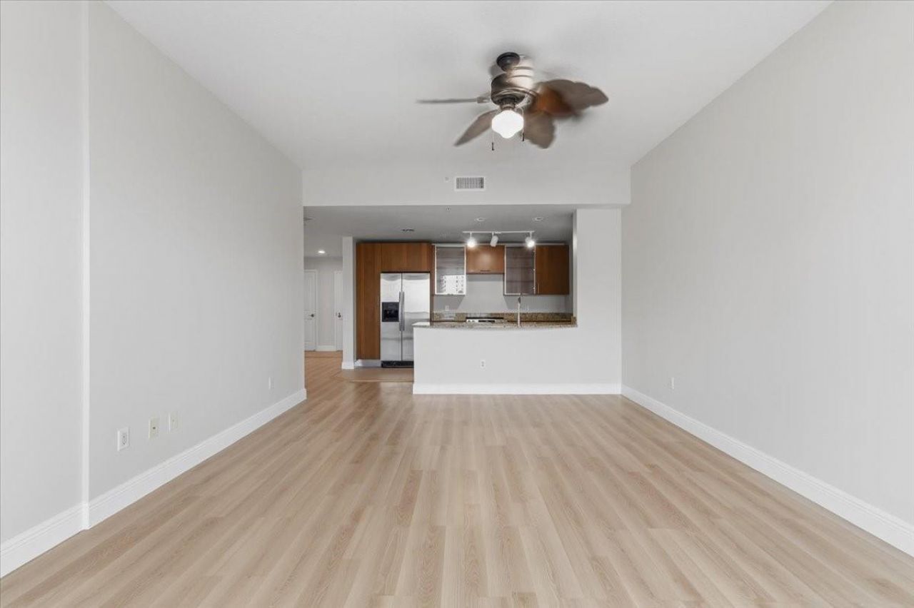 1945 S Ocean Drive, Unit 509, Hallandale Beach, FL 33009 Photo