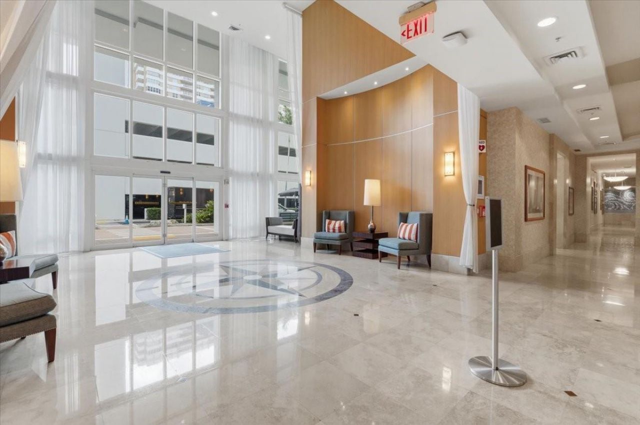 1945 S Ocean Drive, Unit 509, Hallandale Beach, FL 33009 Photo