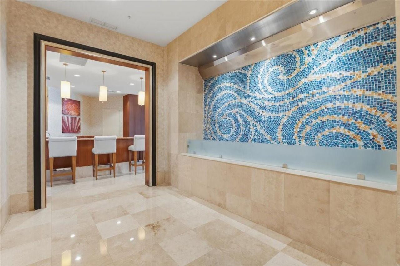 1945 S Ocean Drive, Unit 509, Hallandale Beach, FL 33009 Photo