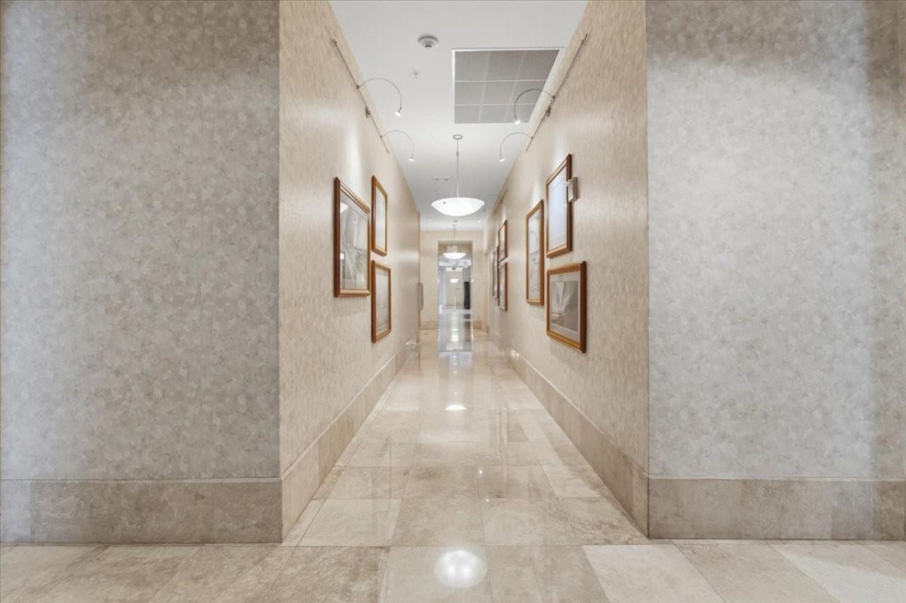 1945 S Ocean Drive, Unit 509, Hallandale Beach, FL 33009 Photo