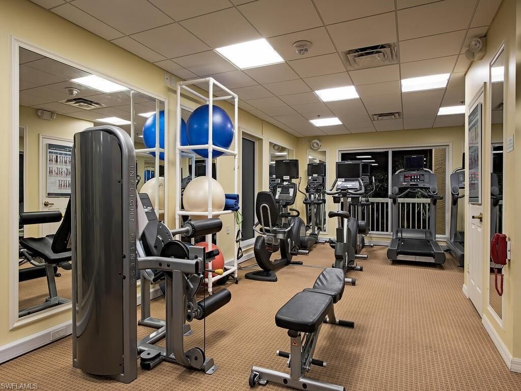 6585 Nicholas Blvd, Unit 1102, Naples, FL 34108 Photo