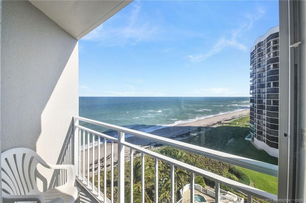 9600 S Ocean Drive, Unit 1009, Jensen Beach, FL 34957 Photo