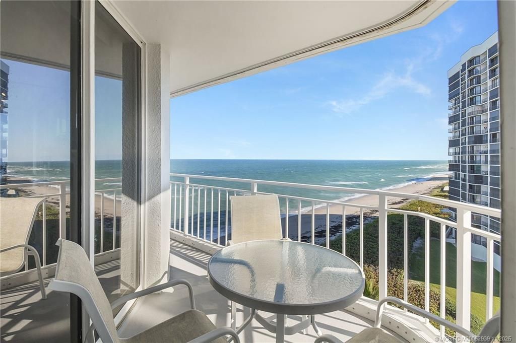 9600 S Ocean Drive, Unit 1009, Jensen Beach, FL 34957 Photo