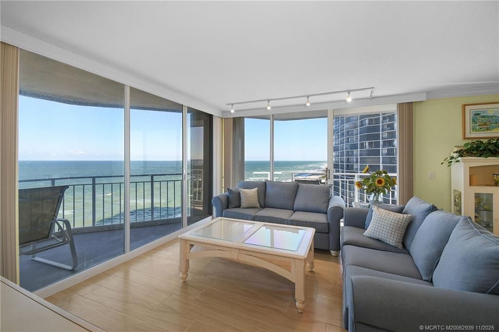 9600 S Ocean Drive, Unit 1009, Jensen Beach, FL 34957 Photo