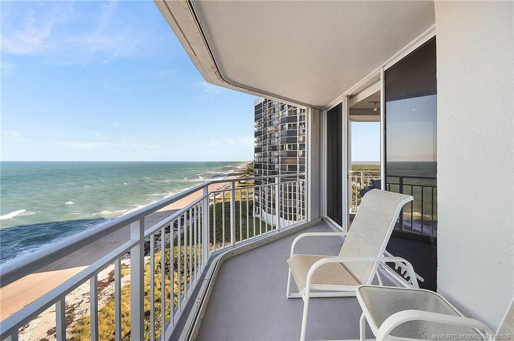 9600 S Ocean Drive, Unit 1009, Jensen Beach, FL 34957 Photo