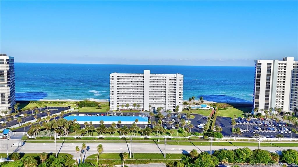 9600 S Ocean Drive, Unit 1009, Jensen Beach, FL 34957 Photo