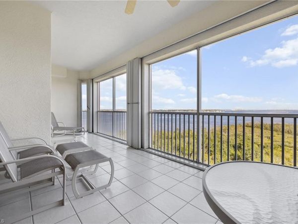 14815 Laguna DR, Unit 702, FORT MYERS, FL 33908
