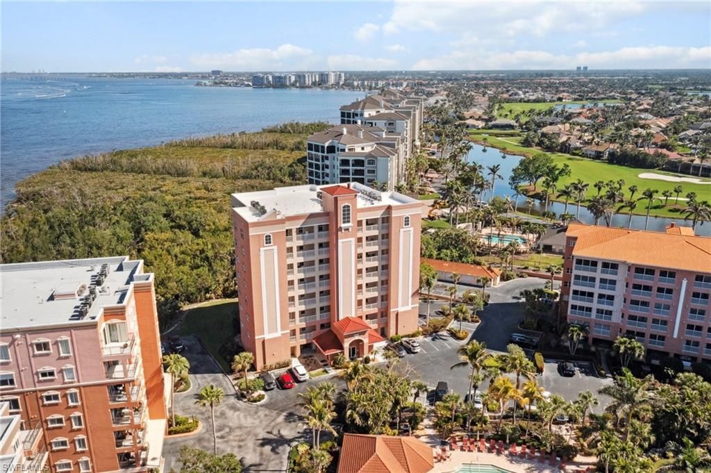 14815 Laguna Dr, Unit 702, Fort Myers, FL 33908 Photo