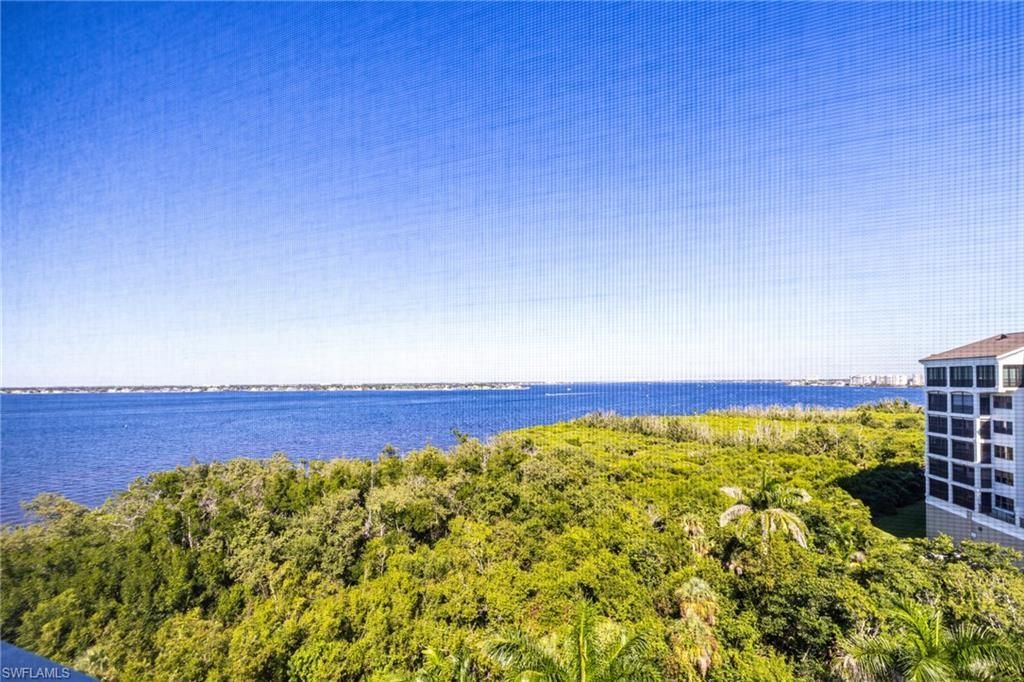 14815 Laguna Dr, Unit 702, Fort Myers, FL 33908 Photo