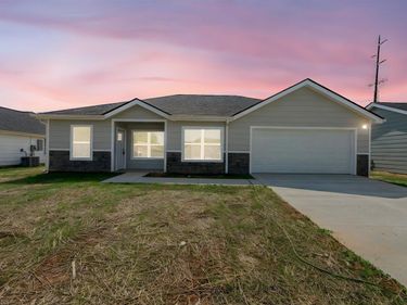 205 Ashkirk Lane, Glasgow, KY 42141