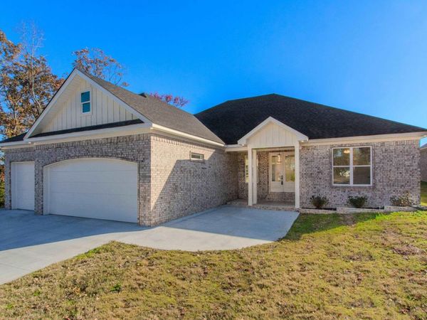 112 Riverstone Cove, Sherwood, AR 72120