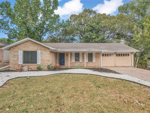 3400 Laguna DR, Austin, TX 78741